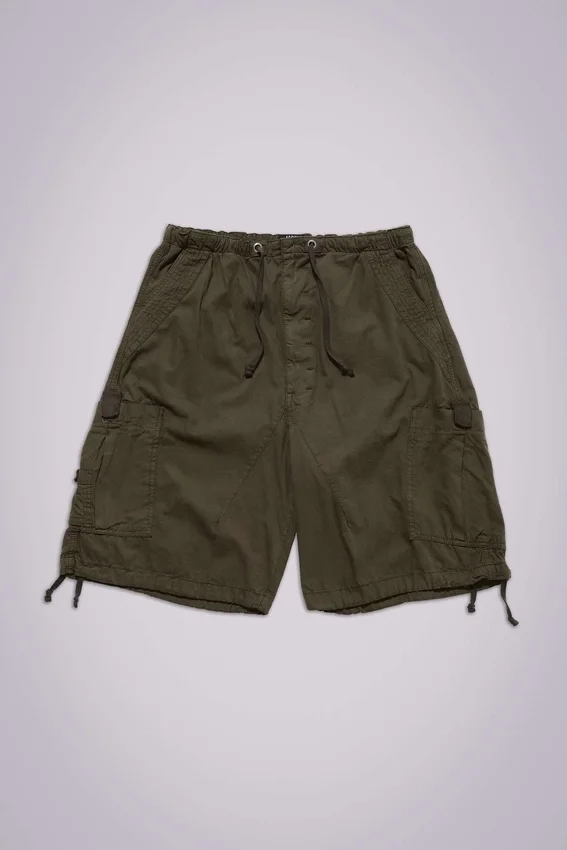 Khaki Parachute Cargo-Baggy-Shorts