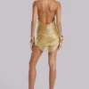 Lavinia rückenfreies Minikleid mit Fransen in Gold