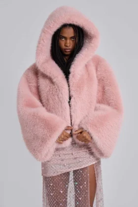 Mara Oversize-Kunstpelzmantel in Rosa