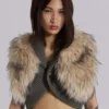 Meka-Strickbolero aus Kunstfell