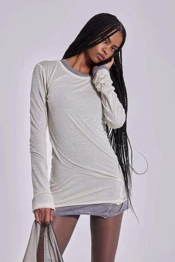 Minikleid in der Farbe „Oatmeal Mist“
