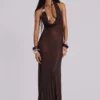 Moara Strick-Maxikleid mit tiefem Ausschnitt