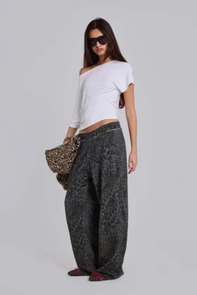 Monster Joggers in Anthrazit mit Leopardenmuster