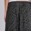 Monster Joggers in Anthrazit mit Leopardenmuster