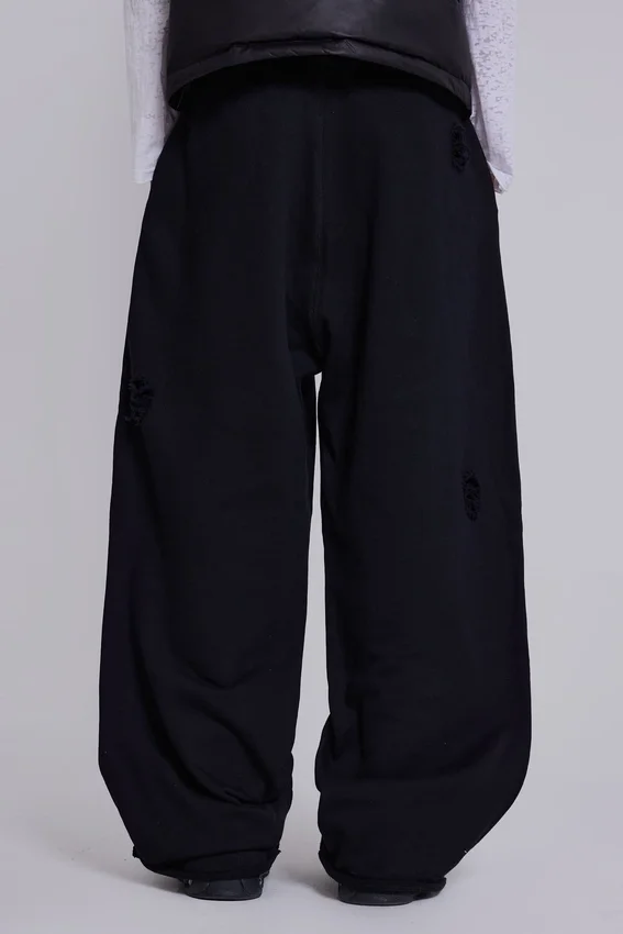 Monster Joggers mit Karomuster und Lagenlook