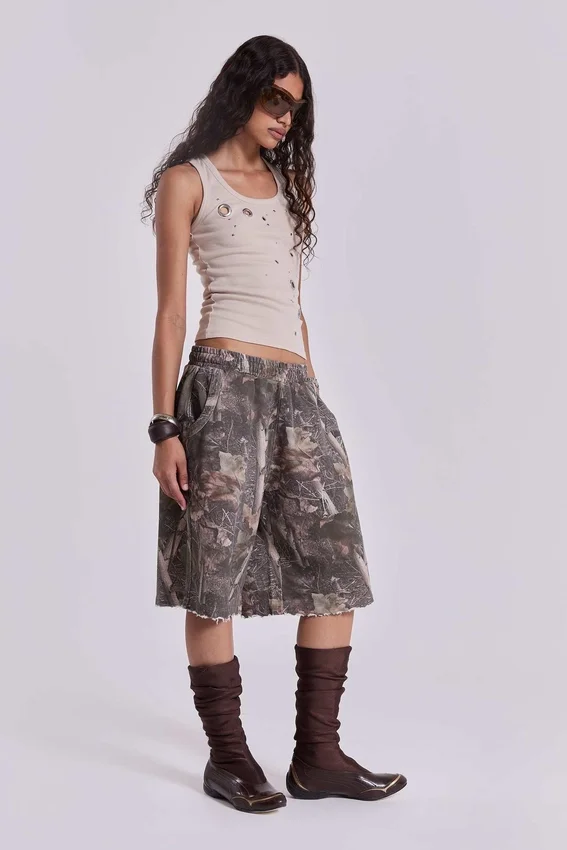 Monster Joggers-Shorts im Woodland-Camo-Look