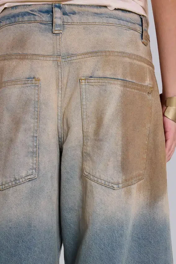 Mud-Wash-Colossus Jeans