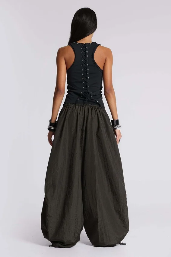 Nexis Nylon-Ballon-Parachute Pants in Khaki