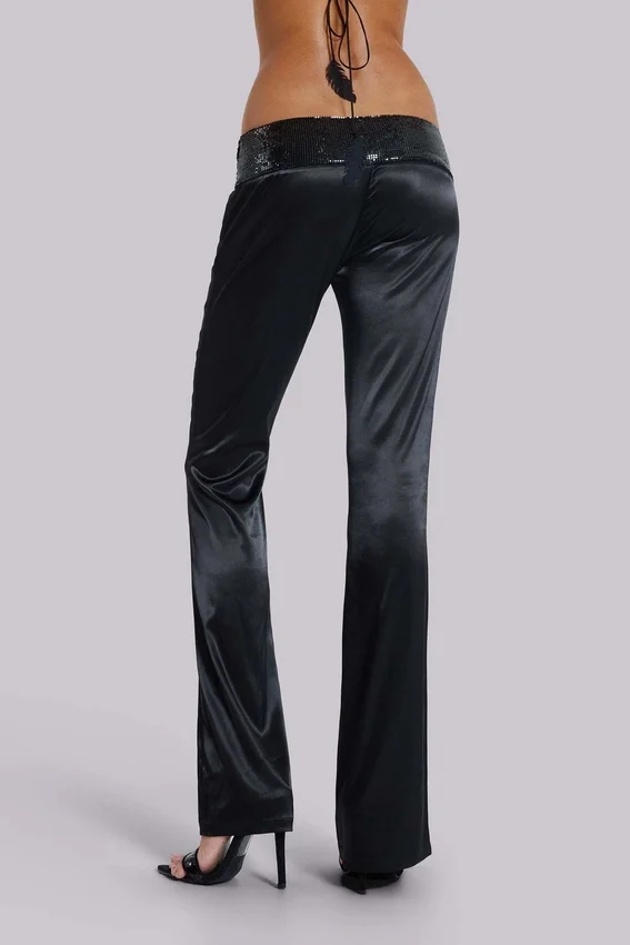 Nivi-Satin-Hose im Kettenhemd-Look in Schwarz