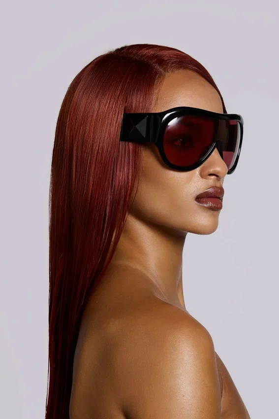 Noctra XL Stud Sonnenbrille in Damson