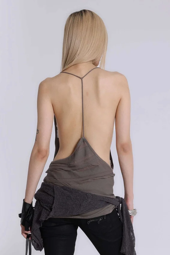Noir-Strick-Minikleid in Trüffel