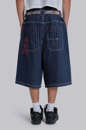 Ollie-Jorts mit Nadelstreifen