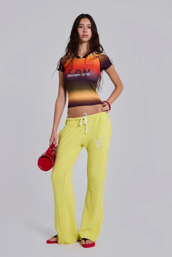 Cleo Jogginghose mit lockerer Bootcut-Passform in Neon