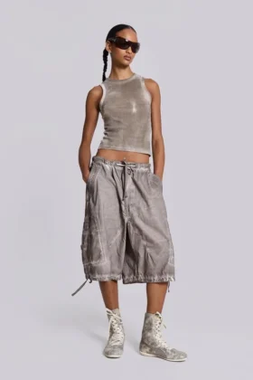 Parachute-Shorts in Stone-Oil-Wash
