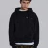 Pullover „Bitten“ Hoodie in Schwarz
