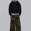 Pullover „Bitten“ Hoodie in Schwarz