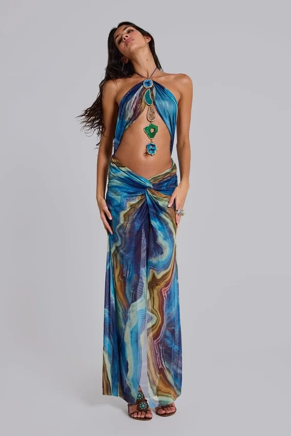 Quartz-Maxikleid mit Neckholder und Kristallen
