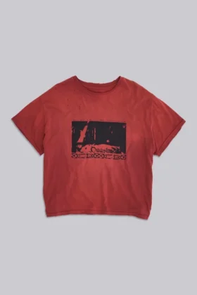 Quasi-rotes, kurzes T-Shirt