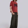 Quasi-rotes, kurzes T-Shirt