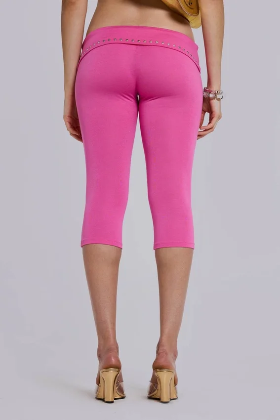 Quinn Caprihose aus Jersey mit Nieten in Rosa