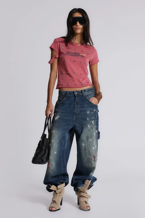 Rally T-Shirt mit Distressed-Effekt und Verzierungen