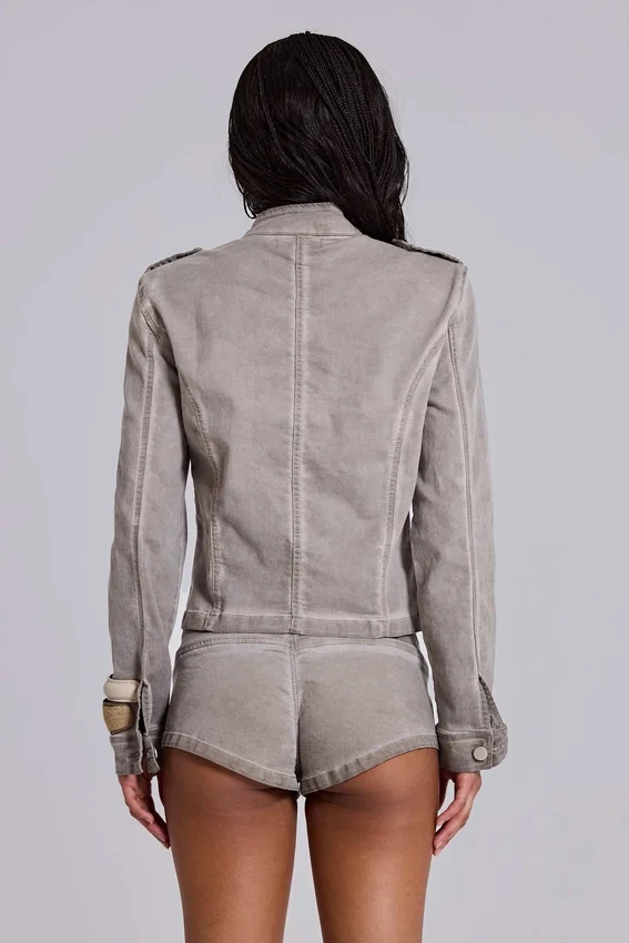 Rebel Military Mini-Shorts in der Farbe „Clay“