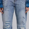 Rider-Jeans mit niedriger Leibhöhe und geradem Bein in heller Waschung