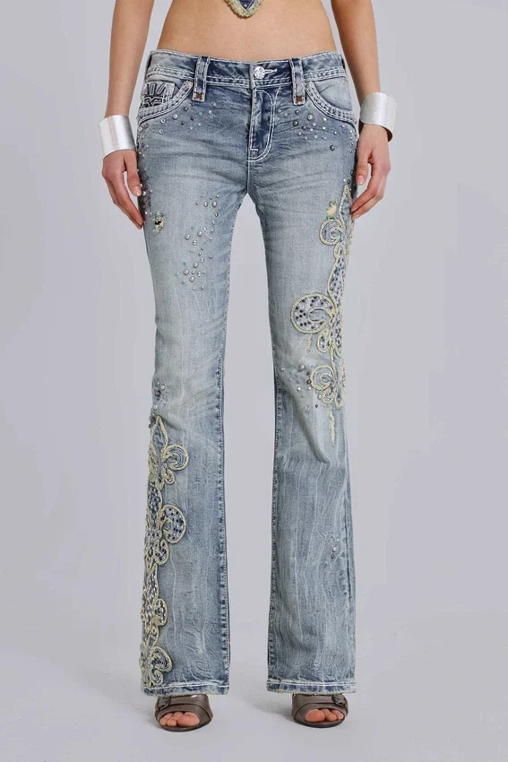Rock Revival „Madison“ Bootcut-Jeans mit Verzierungen