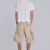 Sandfarbene Cargo-Shorts