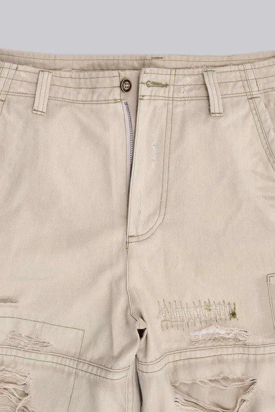 Sandfarbene Cargo-Shorts