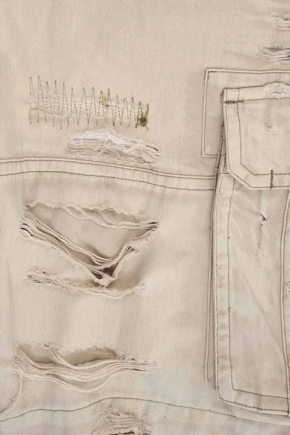 Sandfarbene Cargo-Shorts