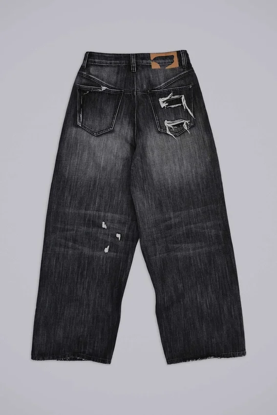 Schwarze, abgenutzte XL Colossus Jeans