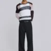 Schwarze Anzughose mit Bootcut und gestuftem Saum