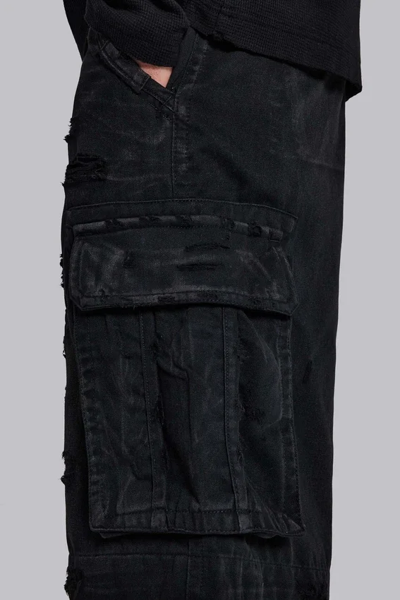 Schwarze Beach-Cargo-Shorts im Distressed-Look