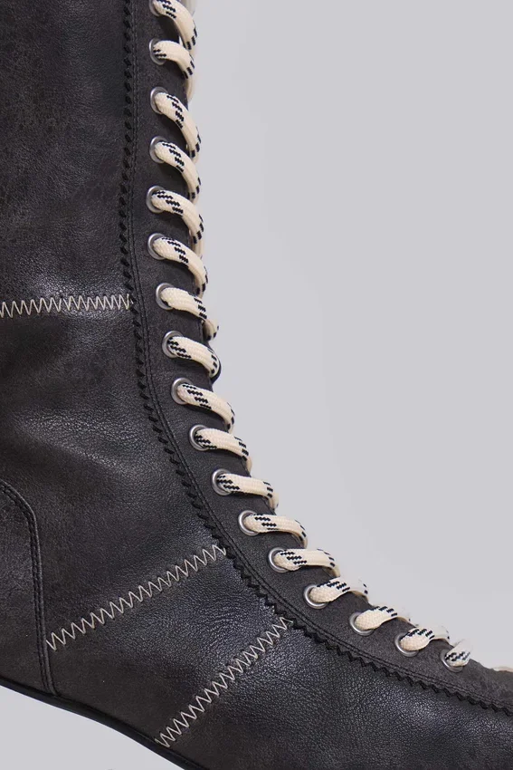 Schwarze „Brooke“-Boxerstiefel