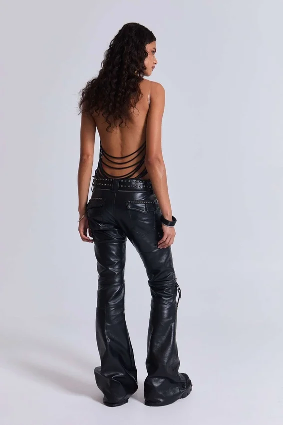 Schwarze „Carbon Black Studded Drift“ Bootcut-Hose