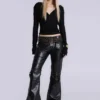 Schwarze „Carbon Black Studded Drift“ Bootcut-Hose