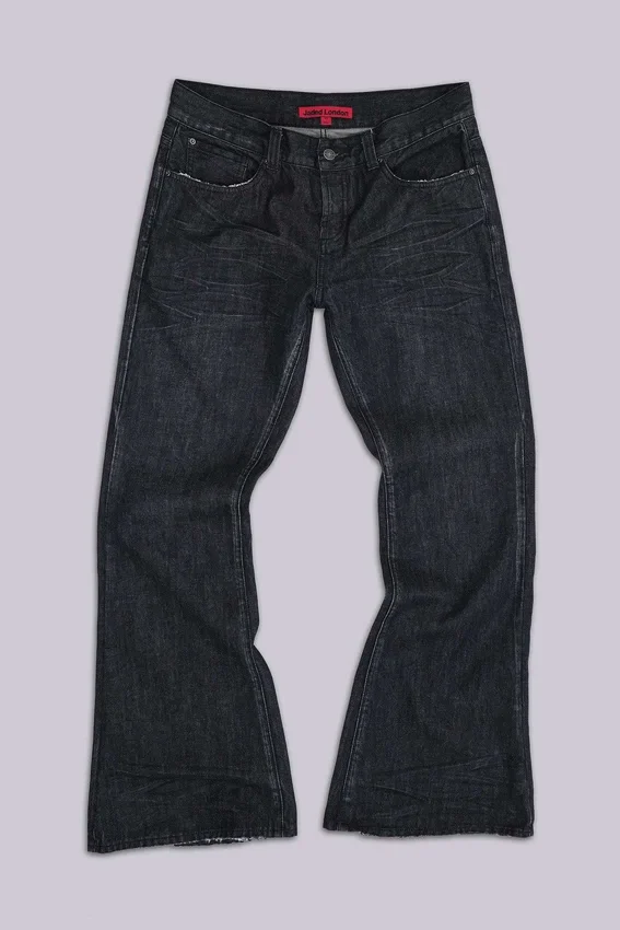 Schwarze „Jude“ Bootcut-Jeans