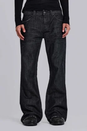 Schwarze „Jude“ Bootcut-Jeans