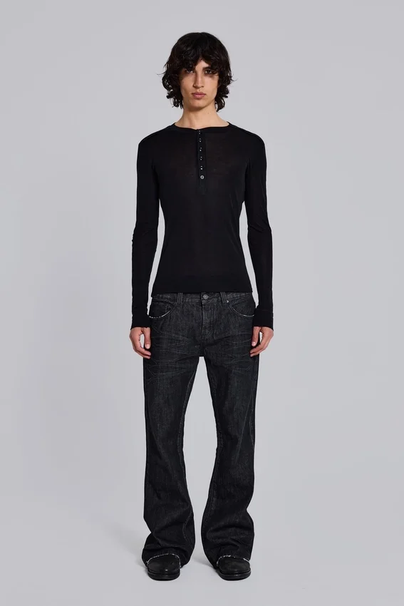 Schwarze „Jude“ Bootcut-Jeans