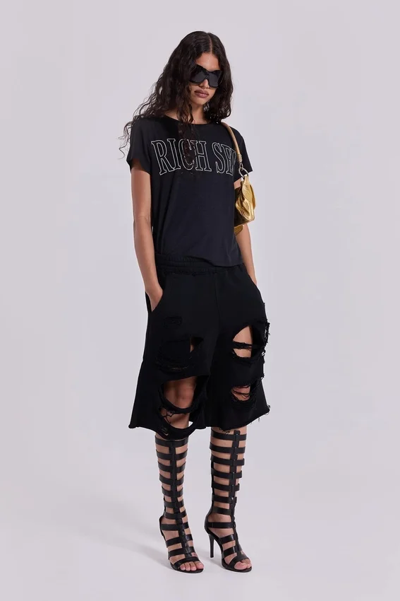 Schwarze Monster-Shorts im Distressed-Look