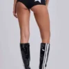 Schwarze „No. 13“ Football-Minishorts