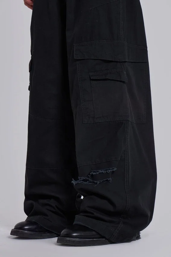 Schwarze Titan-Cargohose