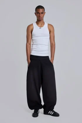 Schwarze, weite „Monster Joggers“ mit Umschlag