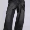 Schwarze XL Colossus Jeans mit erhabener Stickerei