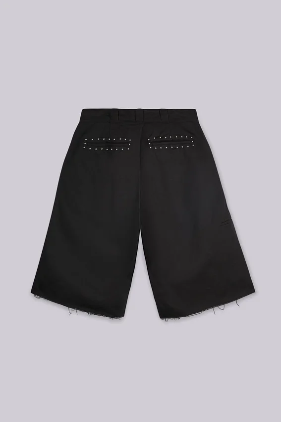 Schwarze XL-Goliath-Baggy-Shorts mit Nieten