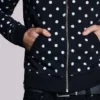 Schwarzer Hoodie mit Polka-Dots