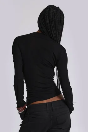 Schwarzes „Haze“-Henley-Oberteil