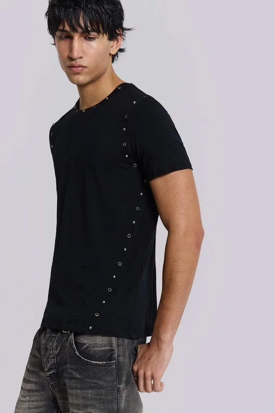 Schwarzes „Mist“-T-Shirt mit Nieten