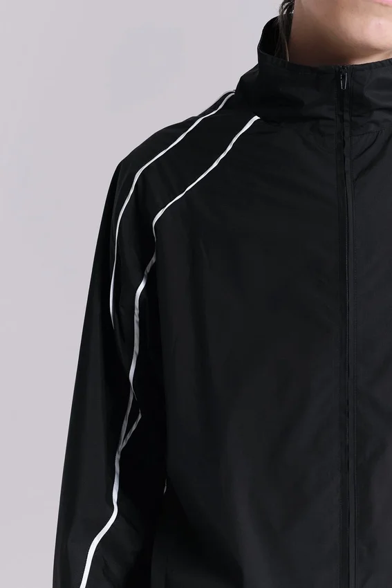 Schwarzes Vapor-Trainingsoberteil